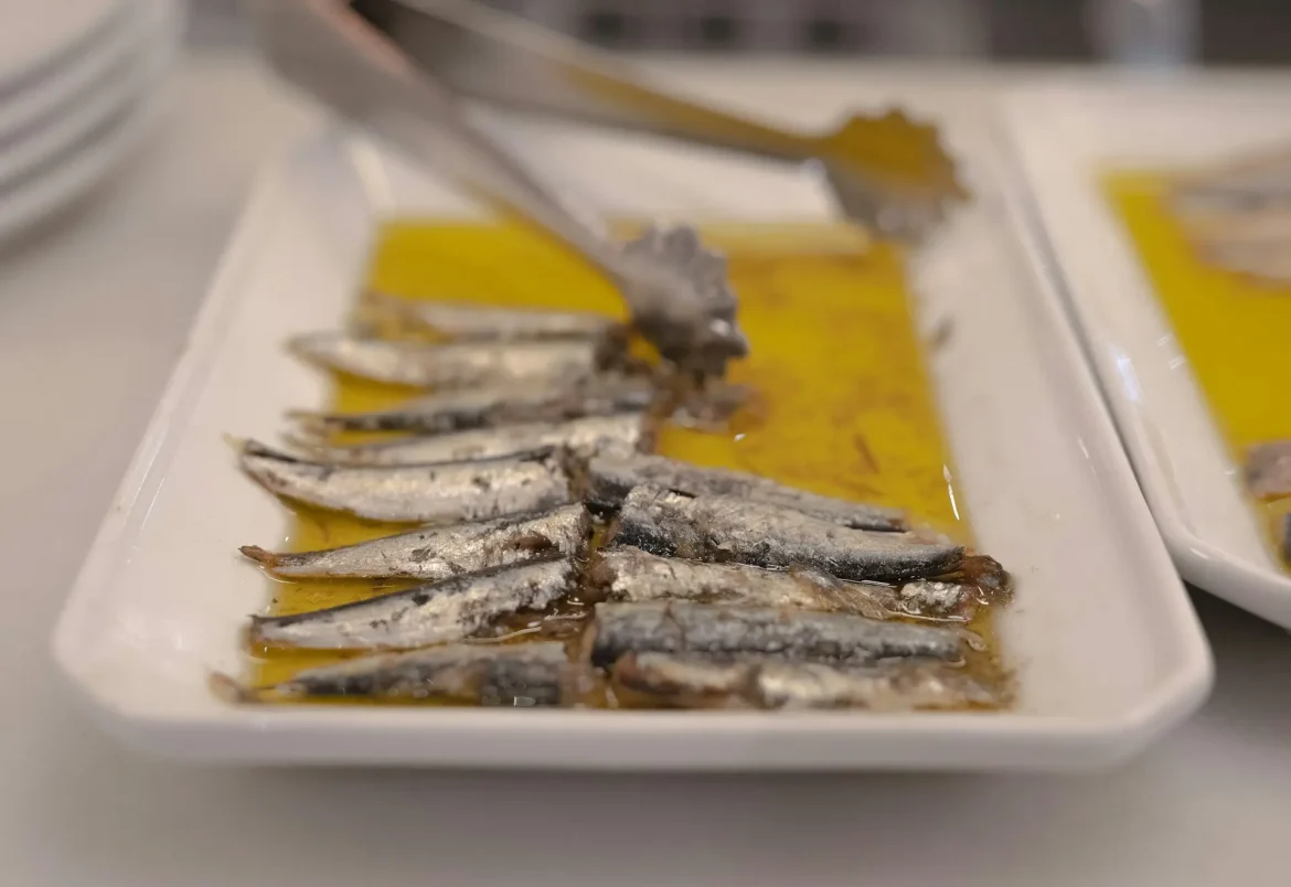 Prato de anchova