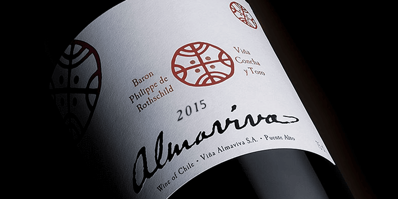 vinho 100 pontos james suckling almaviva 2015